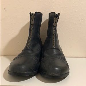 Ariat quarter length riding boots